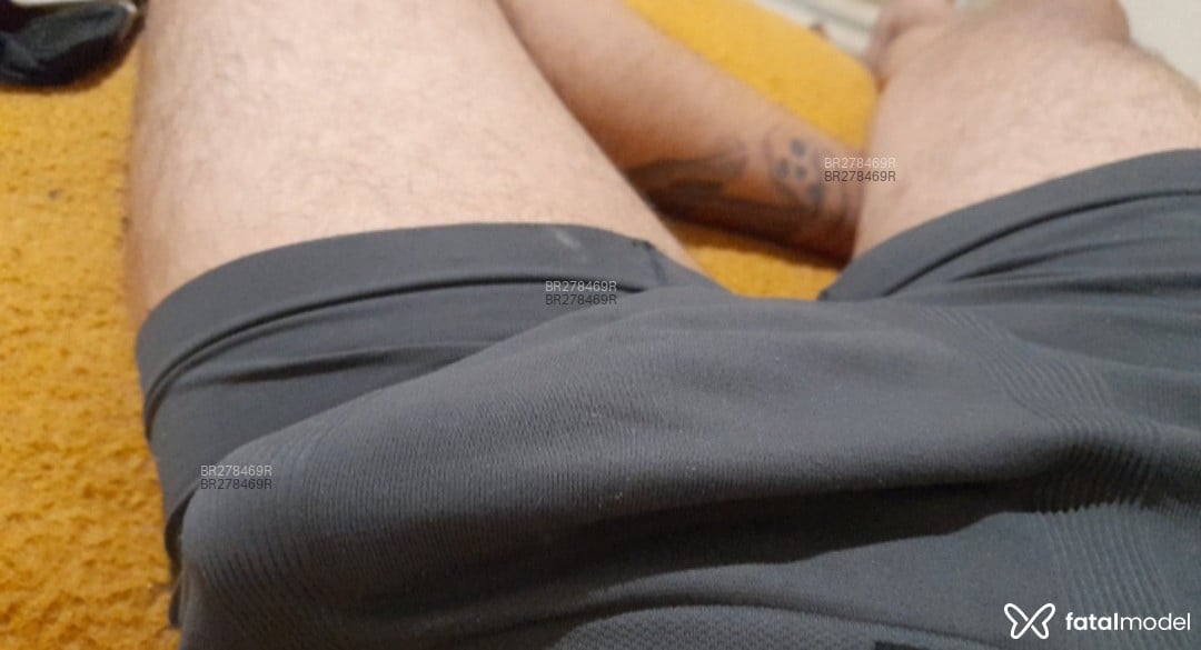 Acompanhante homem morena (o) de olhos castanhos em Uberlândia - Gustavo mendes