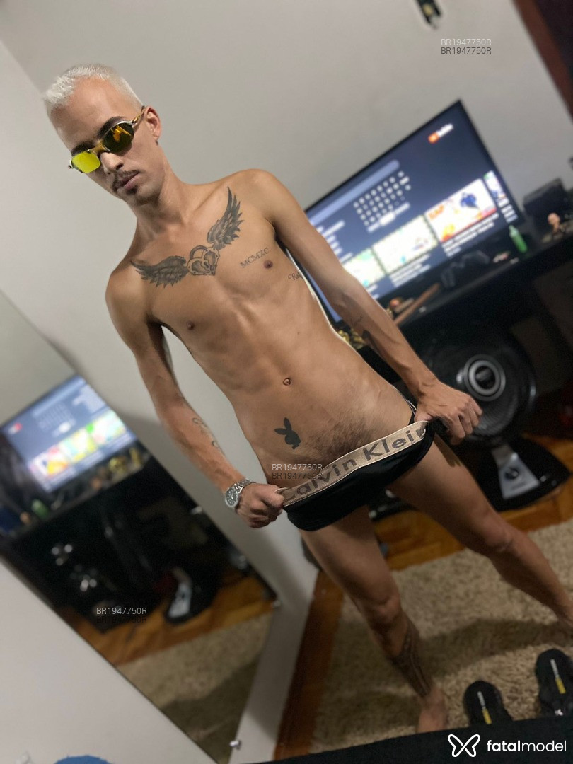 Acompanhante homem loira (o) de olhos castanhos em Belo Horizonte Acompanhante homem loira (o) de olhos castanhos em Belo Horizonte - Kadu Sampaio