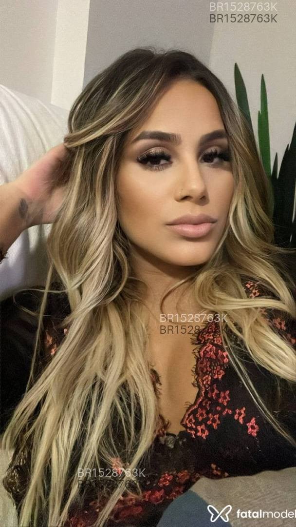 Acompanhante mulher loira (o) de olhos castanhos em São Paulo - Laura dias