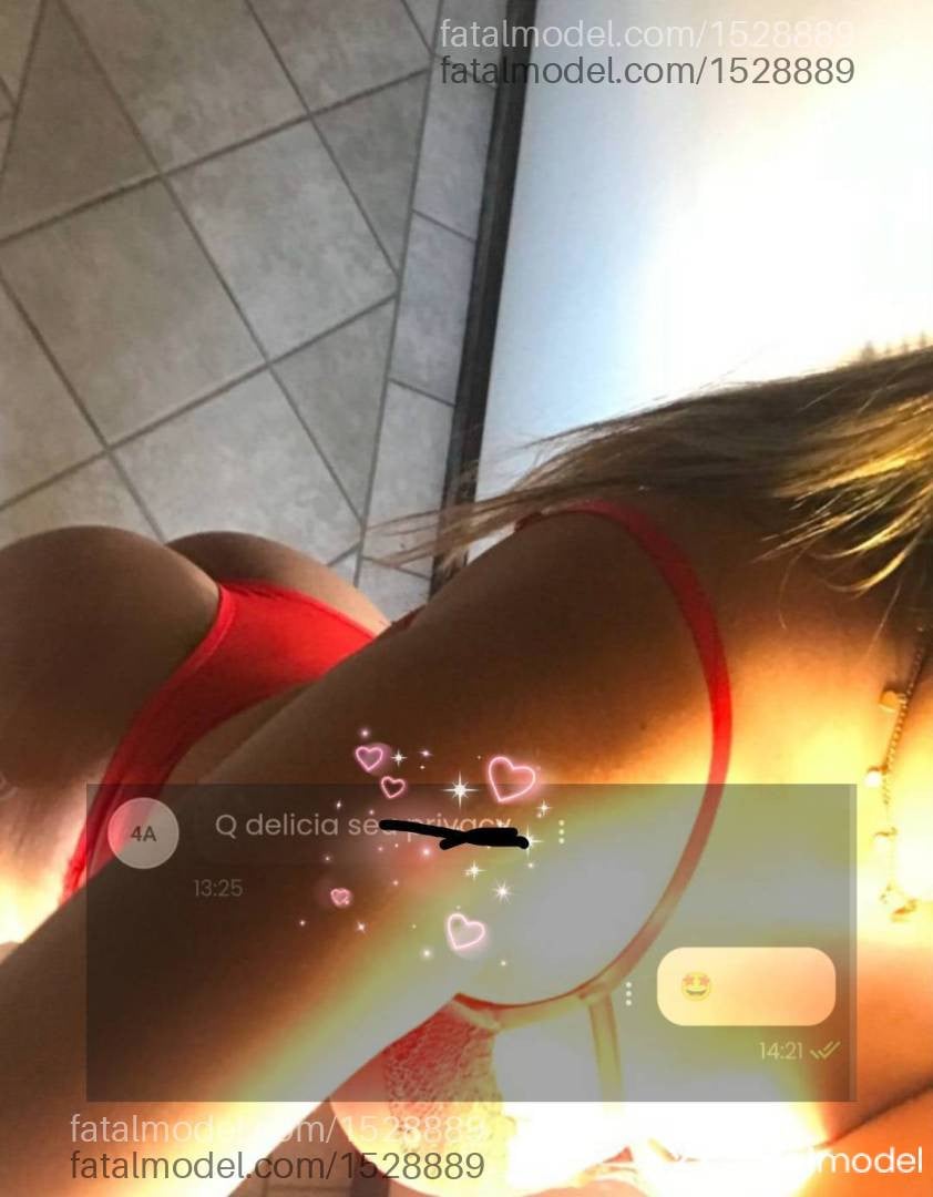 Acompanhante mulher loira (o) de olhos castanhos - Bianca Ferrari