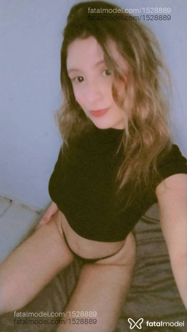 Acompanhante mulher loira (o) de olhos castanhos - Bianca Ferrari