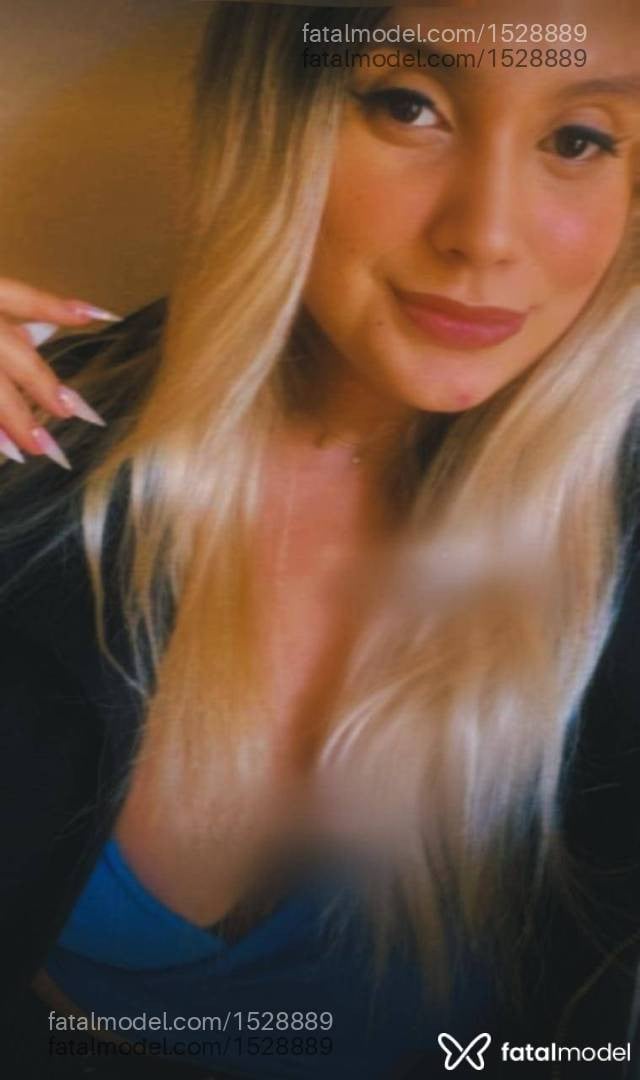 Acompanhante mulher loira (o) de olhos castanhos - Bianca Ferrari