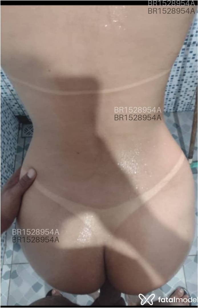 Acompanhante mulher com cabelo castanho de olhos castanhos em Manaus - Carolina