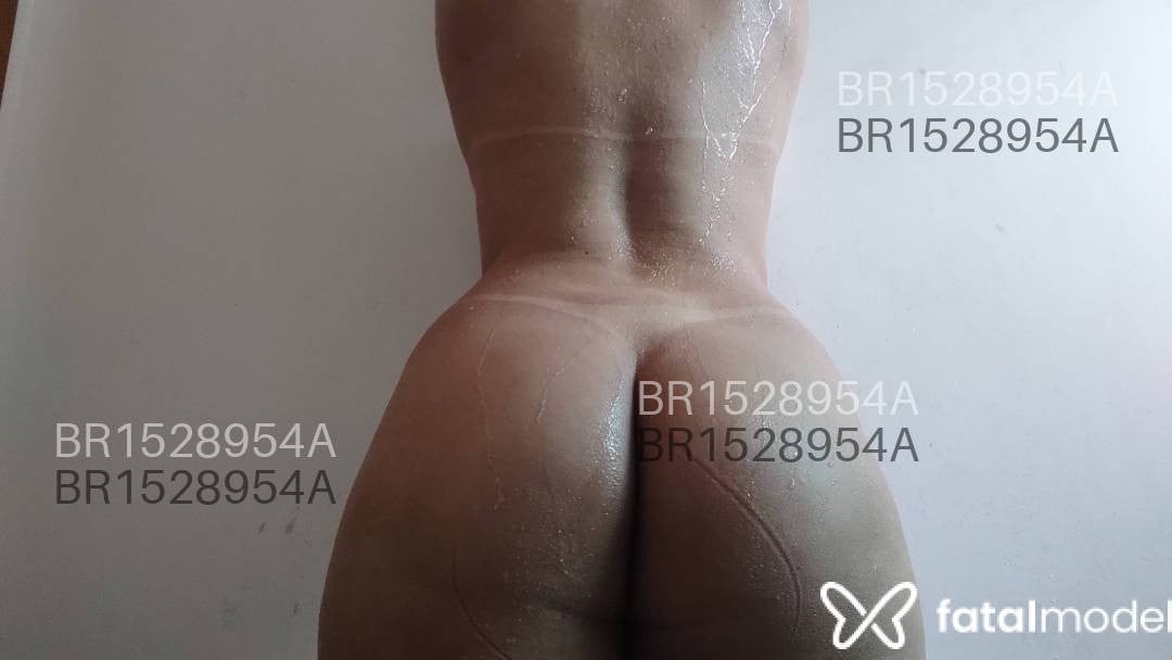Acompanhante mulher com cabelo castanho de olhos castanhos em Manaus - Carolina