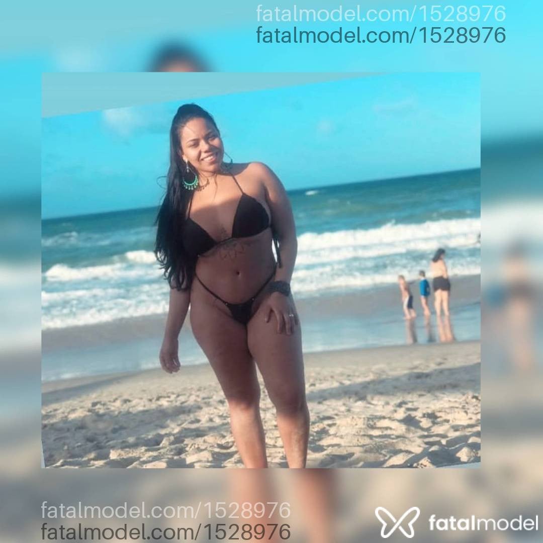 Acompanhante mulher com cabelo castanho de olhos castanhos - Mel