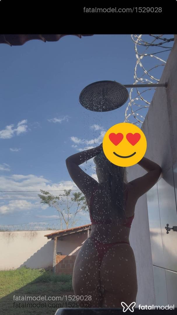 Acompanhante mulher loira (o) de olhos azuis - Isabella