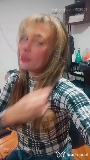Acompanhante travesti morena (o) de olhos castanhos em Criciúma Acompanhante travesti morena (o) de olhos castanhos em Criciúma - Kau Gauchinhah