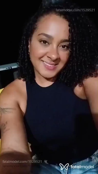 Acompanhante mulher morena (o) de olhos pretos em Cachoeiro de Itapemirim - ÍSIS ALMEIDA