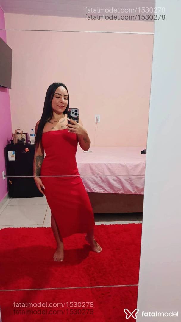 Acompanhante mulher com cabelo castanho de olhos castanhos - Danny Dantas
