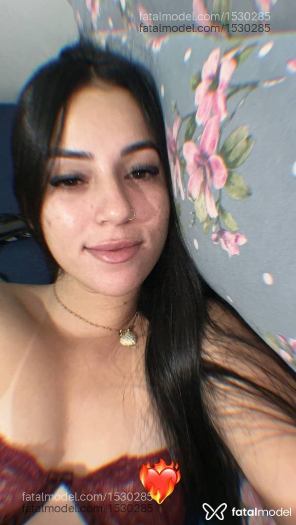 Acompanhante mulher morena (o) de olhos castanhos - Ana