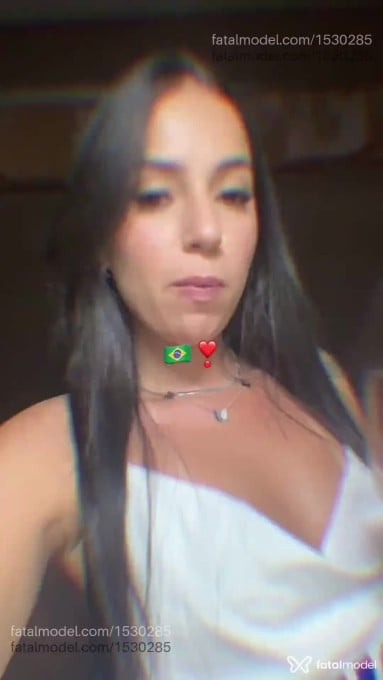 Acompanhante mulher morena (o) de olhos castanhos - Ana