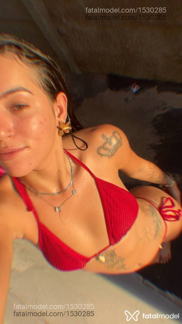 Acompanhante mulher morena (o) de olhos castanhos - Ana