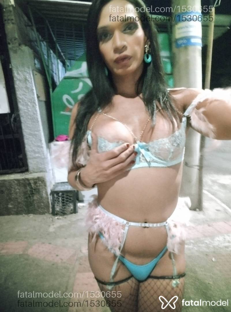 Acompanhante travesti morena (o) de olhos castanhos em Goiânia - Bruna Goiana