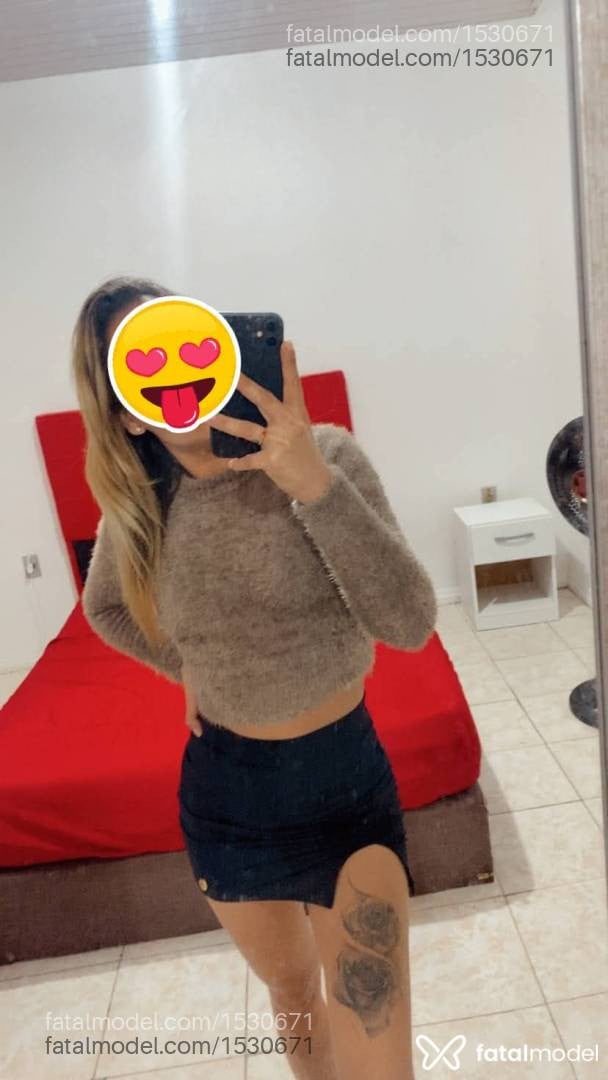 Acompanhante mulher loira (o) de olhos mel em Criciúma - Thays