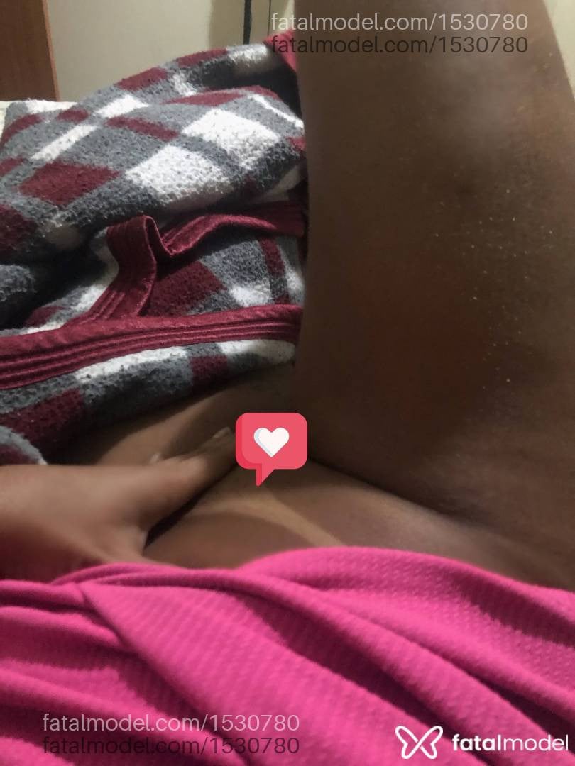 Acompanhante mulher morena (o) de olhos castanhos - Alycia Vasquez