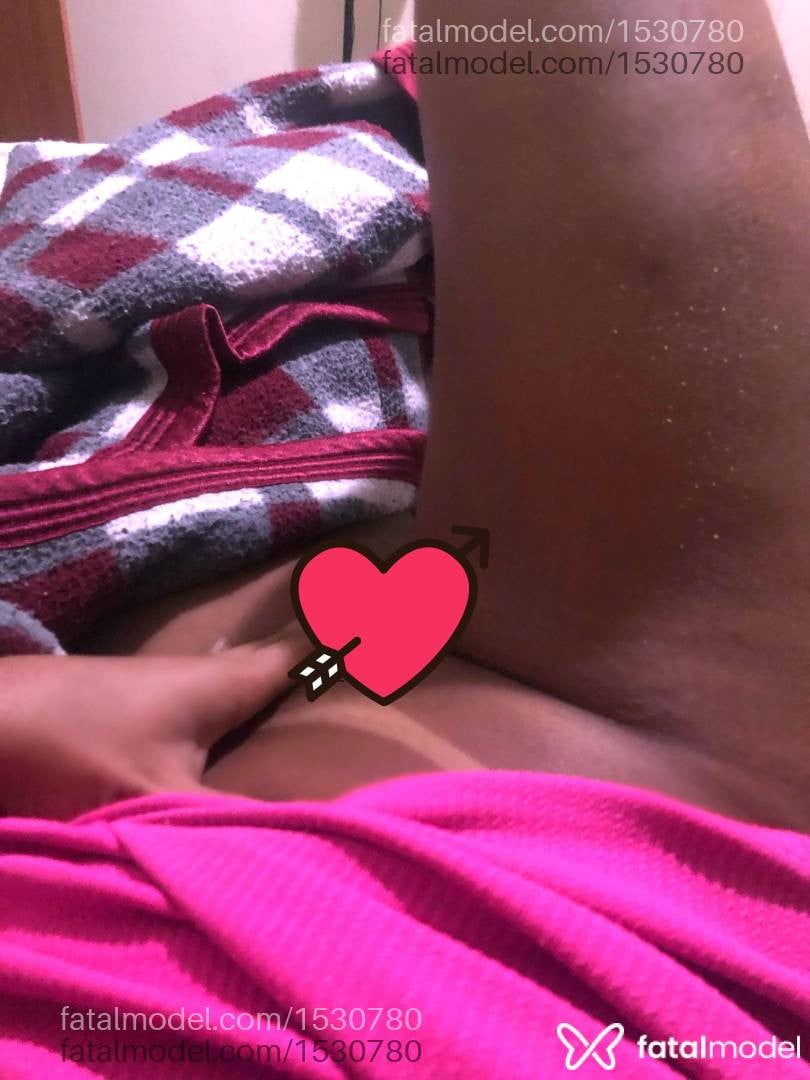 Acompanhante mulher morena (o) de olhos castanhos - Alycia Vasquez