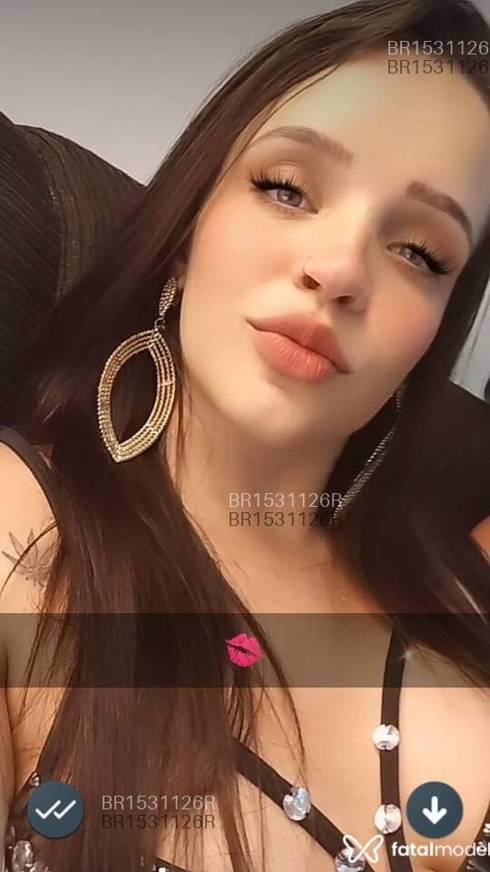 Acompanhante mulher morena (o) de olhos castanhos em Prata - Jade Bittencourt