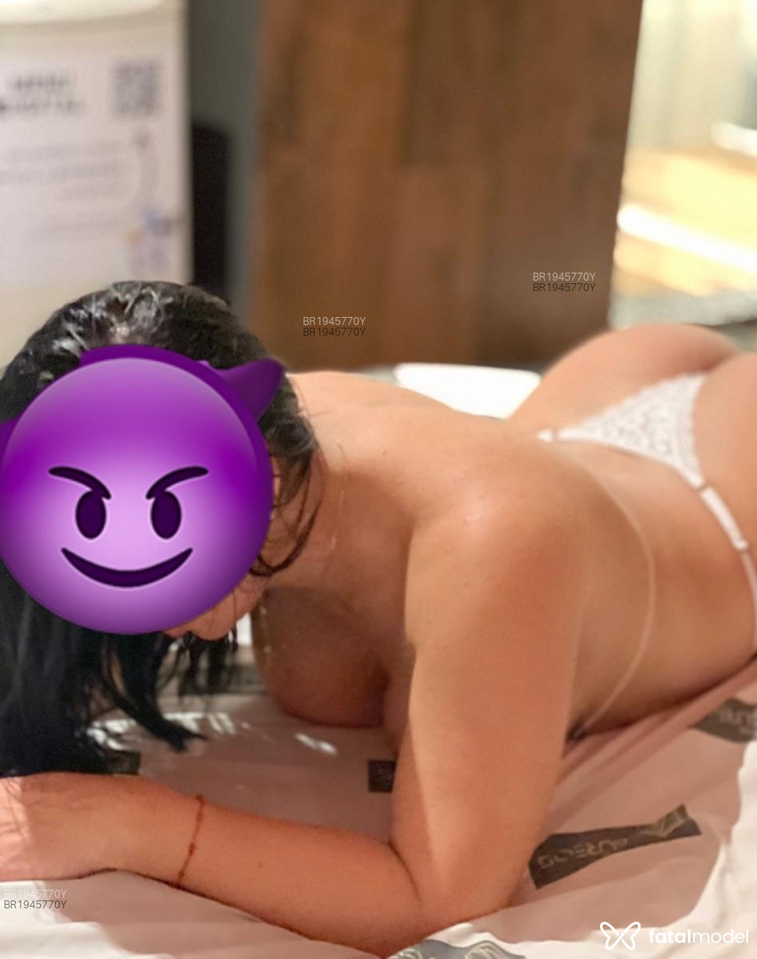 Acompanhante mulher morena (o) de olhos castanhos em Virtual - MORENA