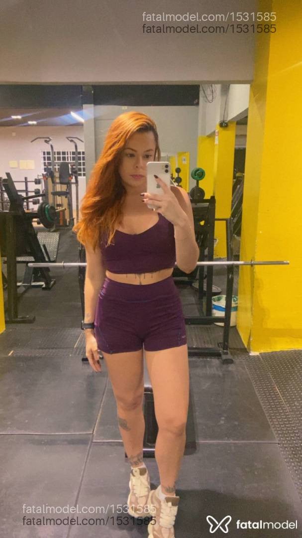 Acompanhante mulher ruiva (o) de olhos castanhos em Teresina - Aline