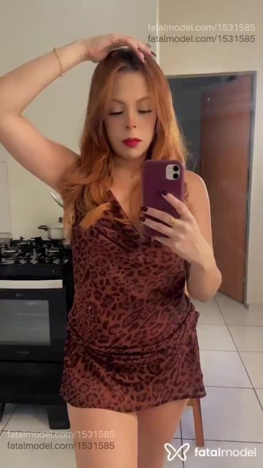 Acompanhante mulher ruiva (o) de olhos castanhos em Teresina Acompanhante mulher ruiva (o) de olhos castanhos em Teresina - Aline