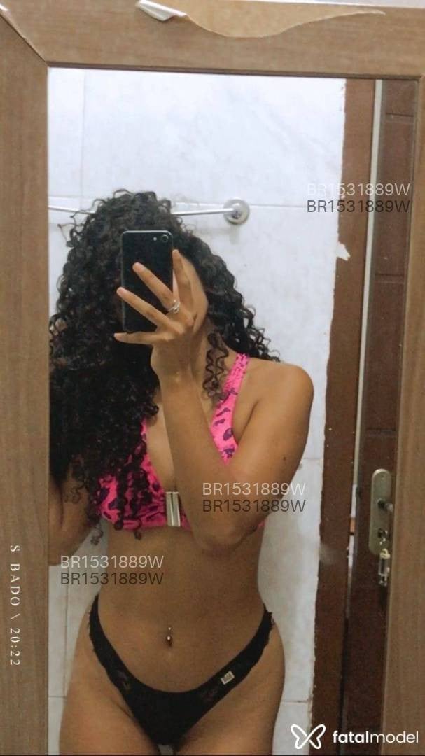 Acompanhante mulher morena (o) de olhos castanhos em Campos dos Goytacazes - RAYSSA
