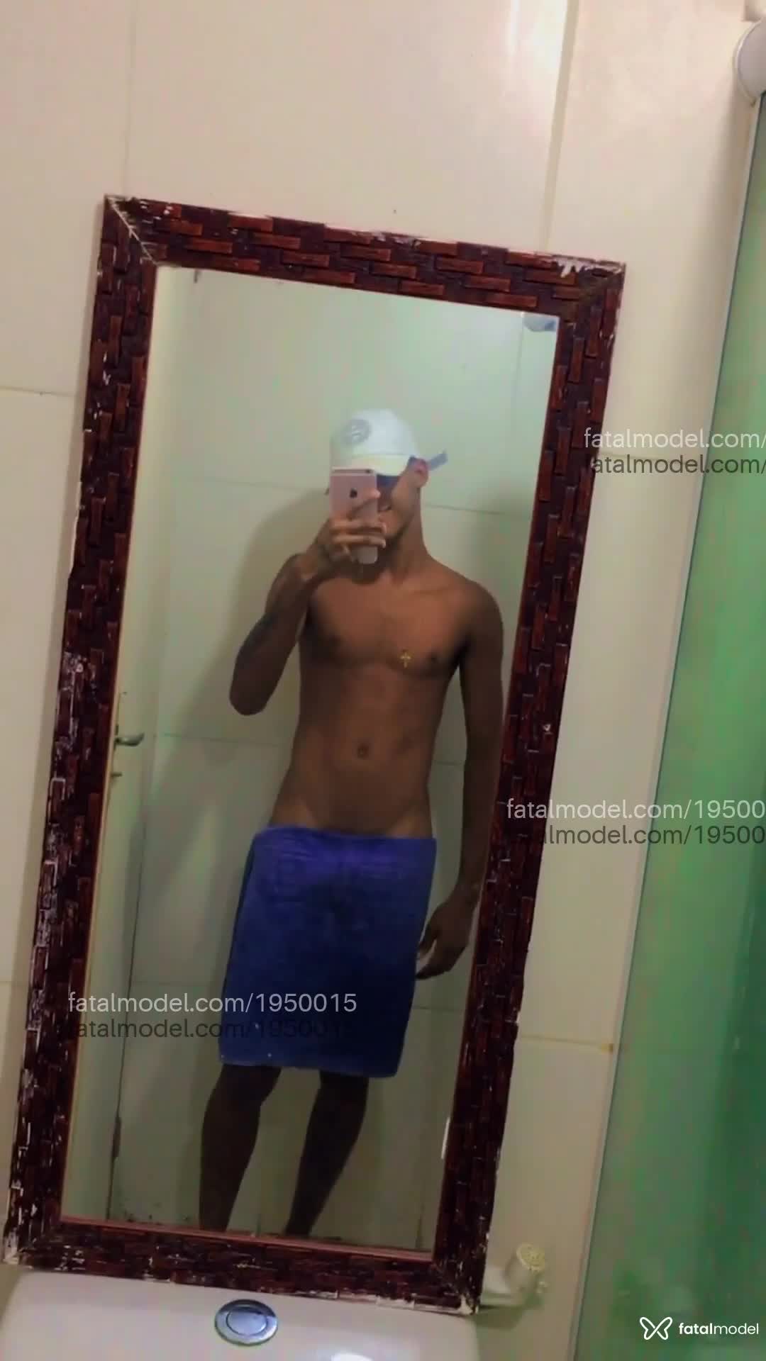Acompanhante homem loira (o) de olhos pretos em Salvador - Wesley