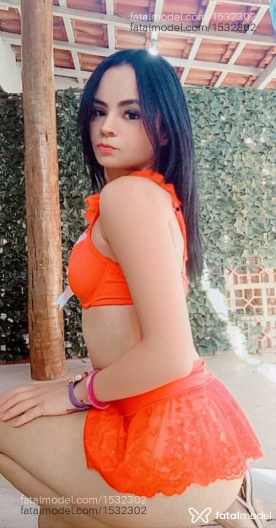 Acompanhante mulher com cabelo castanho de olhos castanhos em Três Lagoas - Bianca Santos