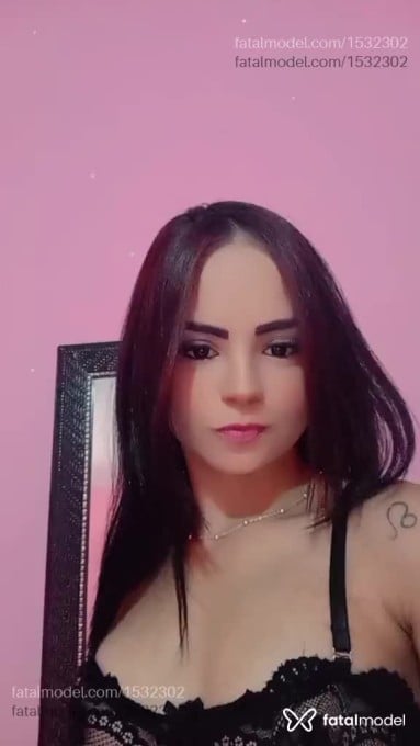 Acompanhante mulher com cabelo castanho de olhos castanhos em Três Lagoas Acompanhante mulher com cabelo castanho de olhos castanhos em Três Lagoas - Bianca Santos