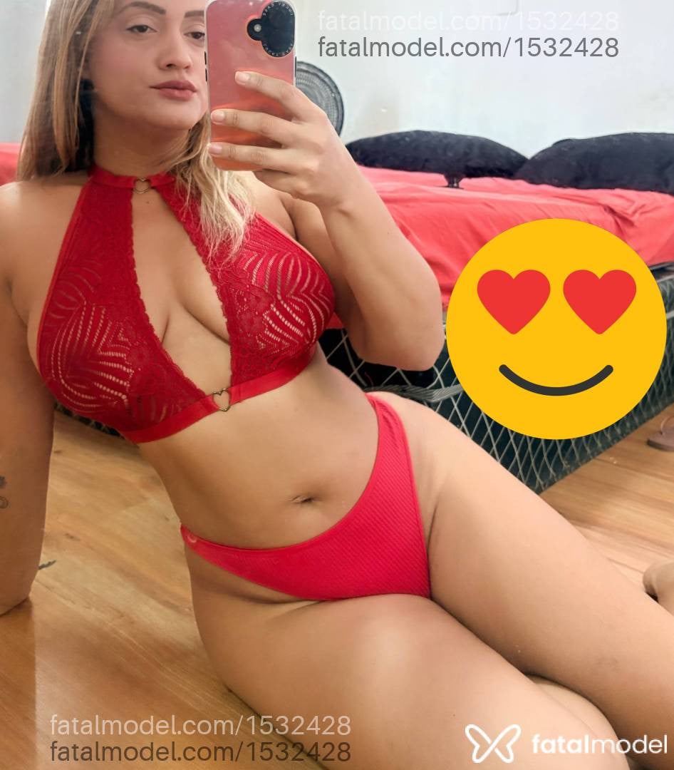 Acompanhante mulher loira (o) de olhos mel - Natty