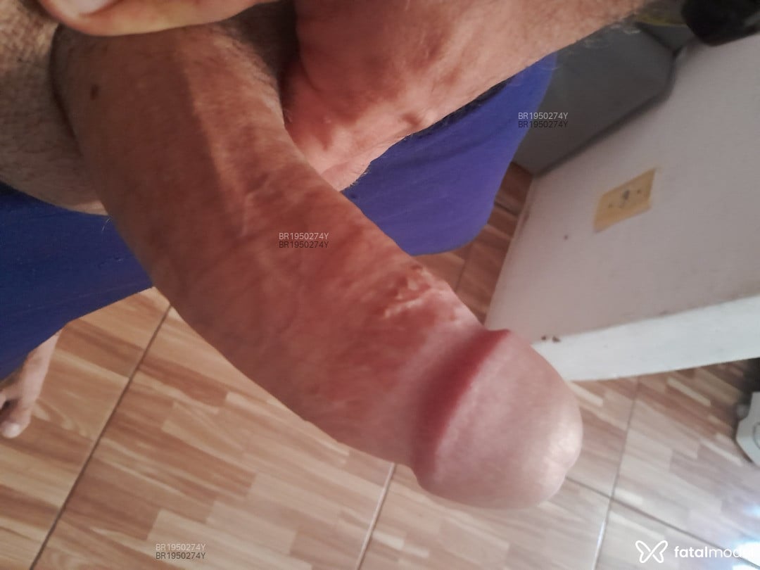 Acompanhante homem com cabelo castanho de olhos pretos em Fortaleza - Julio Andrade
