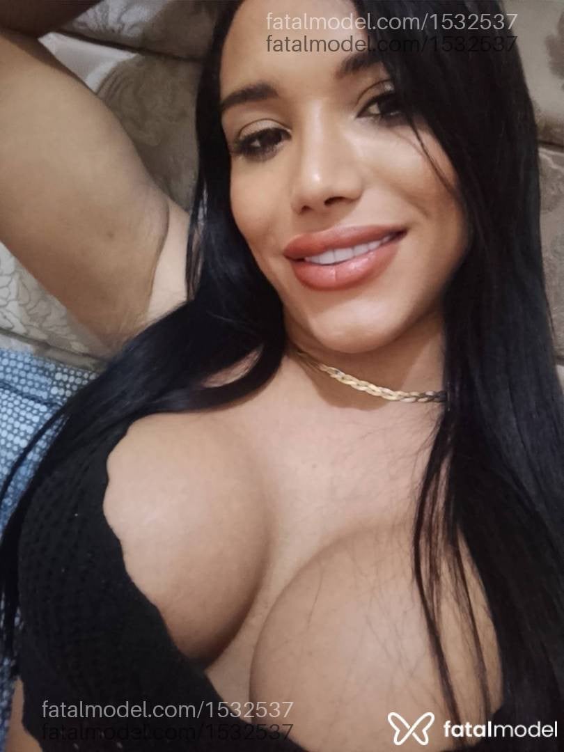 Acompanhante travesti morena (o) de olhos mel - Letícia Novaes