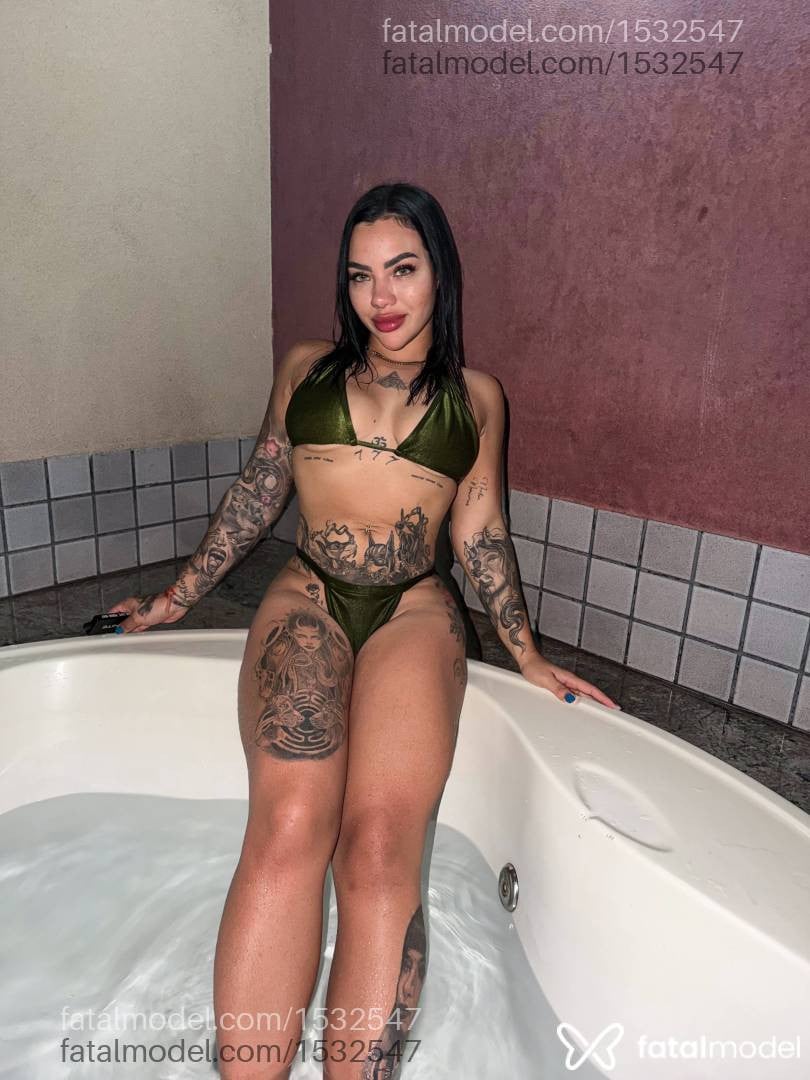 Acompanhante mulher morena (o) de olhos mel em Araxá - Luana Malato