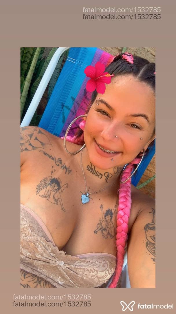 Acompanhante mulher morena (o) de olhos castanhos em Barra do Garças - Katrina