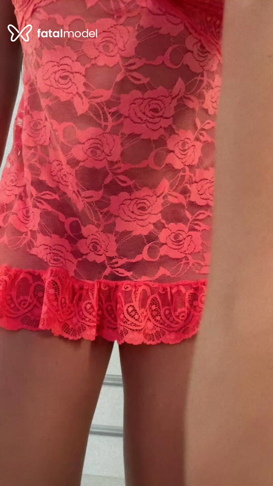 Acompanhante mulher morena (o) de olhos castanhos - Mily