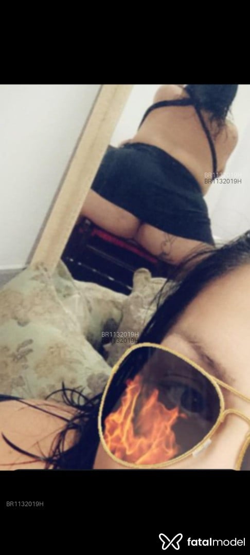 Acompanhante mulher morena (o) de olhos castanhos em Três Lagoas Acompanhante mulher morena (o) de olhos castanhos em Três Lagoas - Carinhosaa