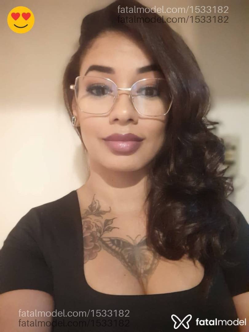 Acompanhante mulher com cabelo castanho de olhos castanhos em Contagem - Maya Kalifa