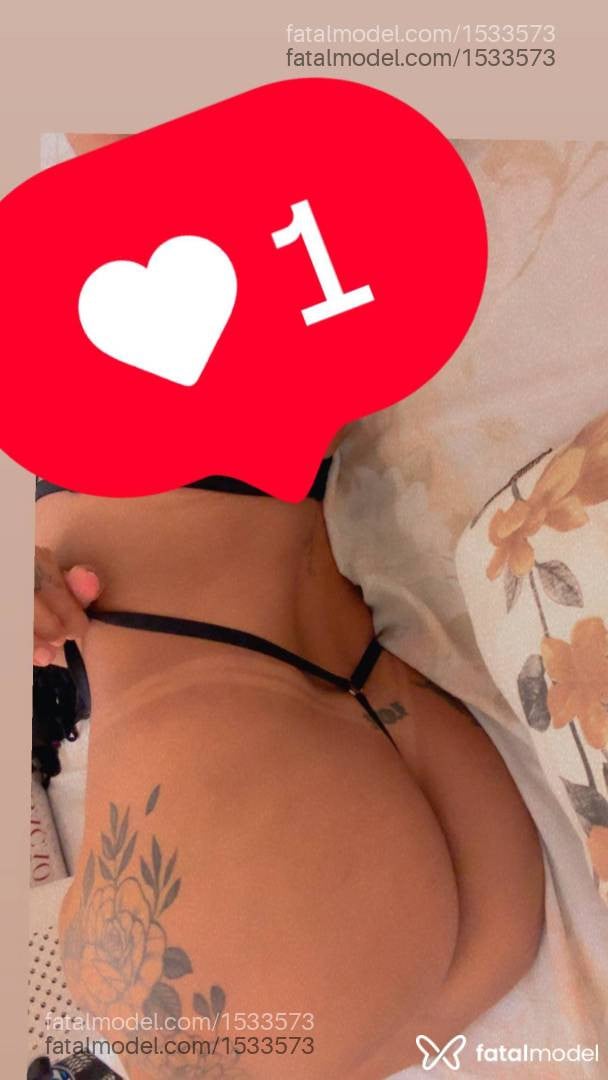 Acompanhante mulher loira (o) de olhos castanhos - Paola Oliveira