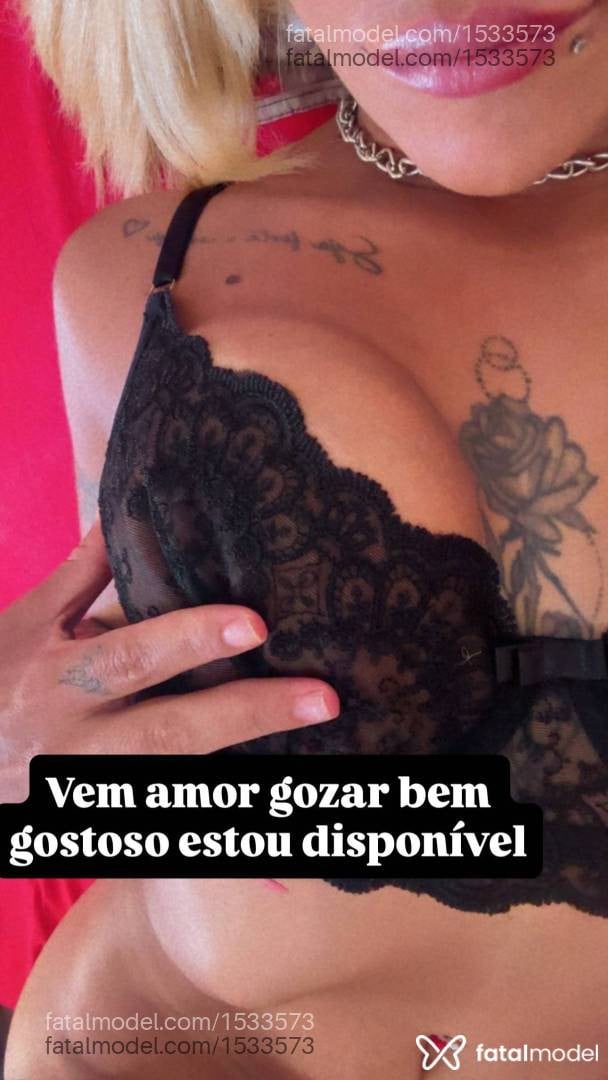 Acompanhante mulher loira (o) de olhos castanhos - Paola Oliveira