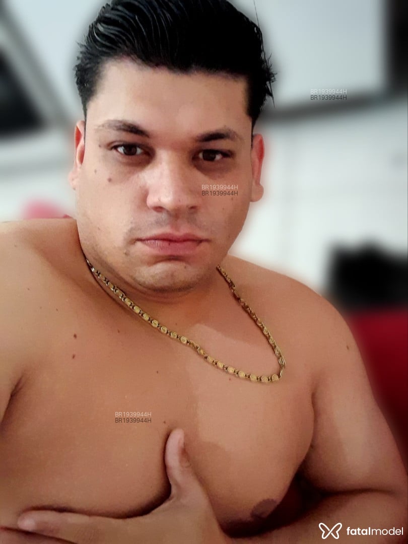 Acompanhante homem morena (o) de olhos mel em São Borja Acompanhante homem morena (o) de olhos mel em São Borja - MAXMELLO