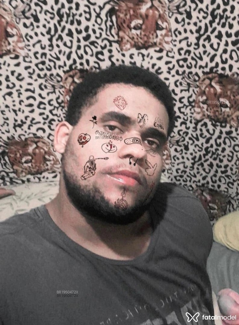 Acompanhante homem morena (o) de olhos castanhos em Campo Grande - Henrique