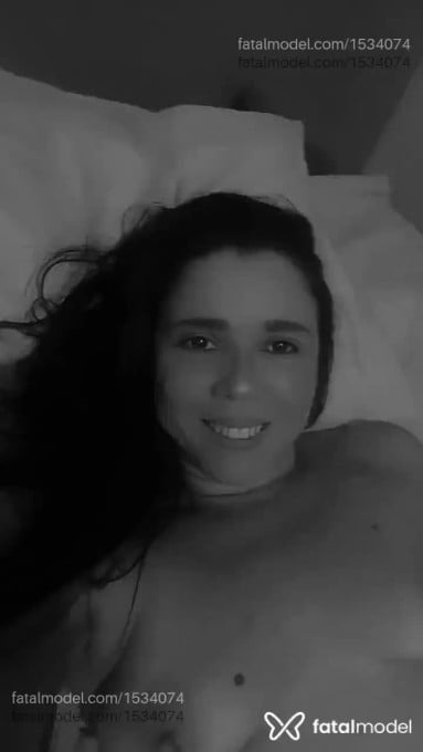 Acompanhante mulher morena (o) de olhos castanhos em Extrema - Jaddy