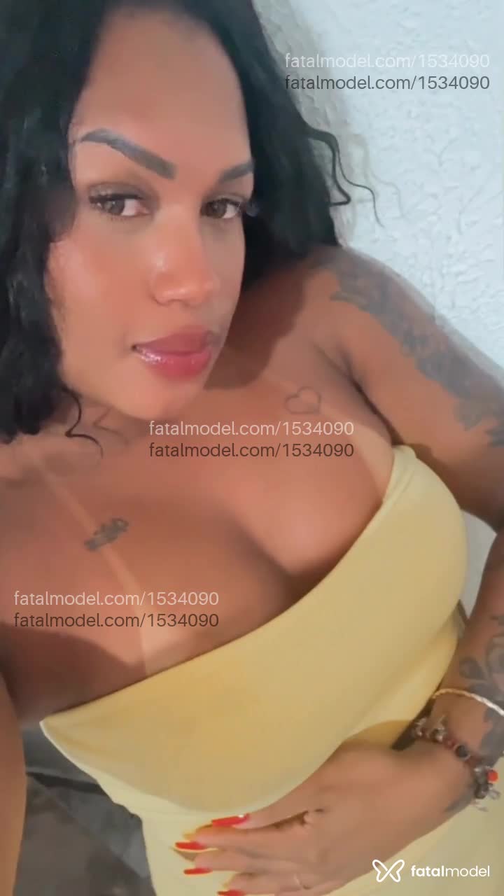 Acompanhante mulher trans morena (o) de olhos castanhos em Nova Iguaçu - Nega Black