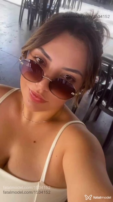 Acompanhante mulher loira (o) de olhos castanhos - Brunna Acompanhante mulher loira (o) de olhos castanhos - Brunna