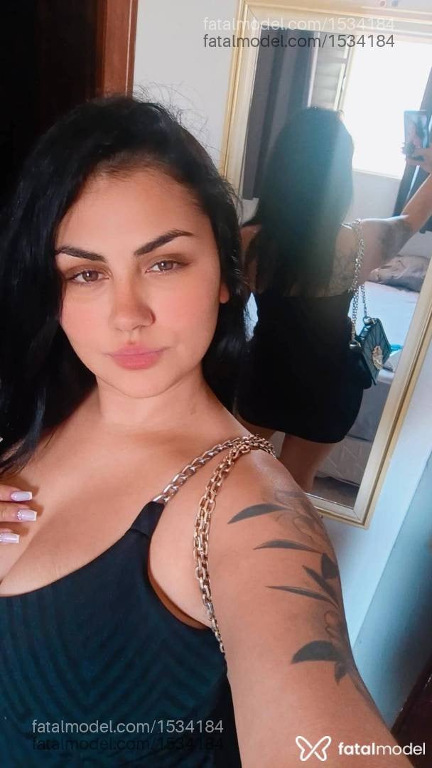 Acompanhante mulher com cabelo castanho de olhos mel - Ysabely soares