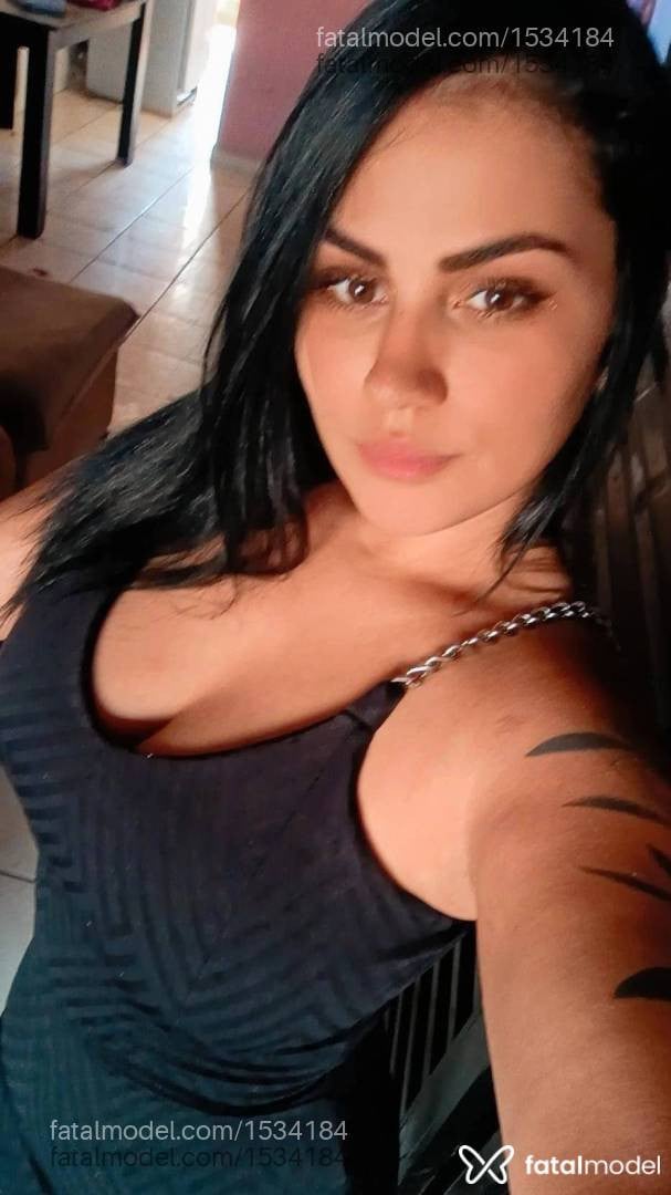 Acompanhante mulher com cabelo castanho de olhos mel - Ysabely soares