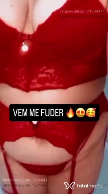 Acompanhante mulher com cabelo castanho de olhos castanhos em Criciúma Acompanhante mulher com cabelo castanho de olhos castanhos em Criciúma - Maria Eduarda