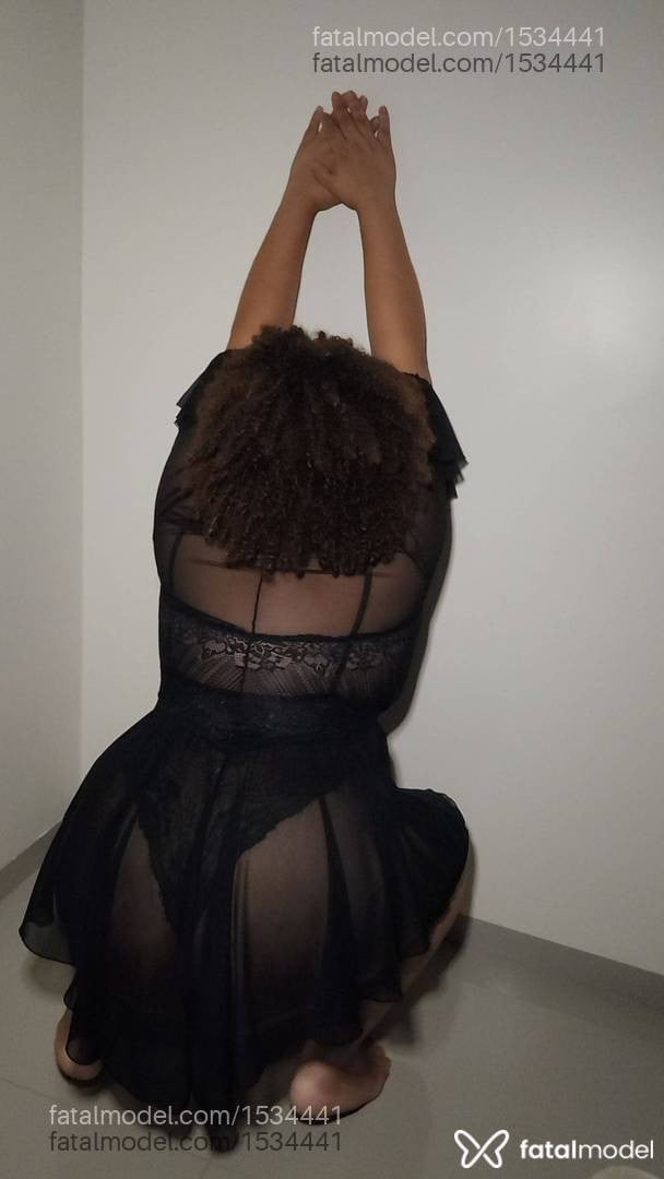 Acompanhante mulher com cabelo castanho de olhos castanhos em Criciúma Acompanhante mulher com cabelo castanho de olhos castanhos em Criciúma - Maria Eduarda