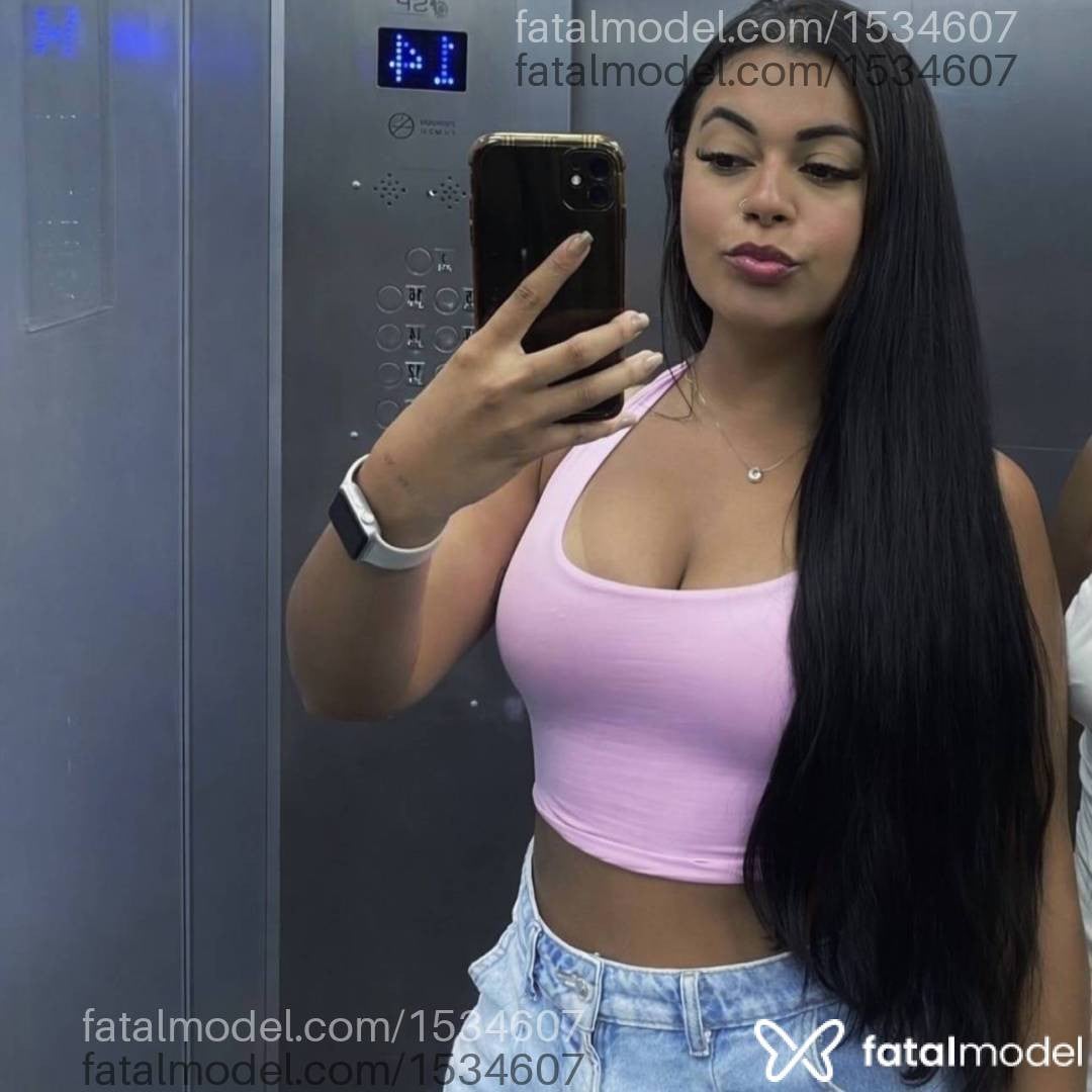 Acompanhante mulher morena (o) de olhos castanhos em Macaé - ágata Borges