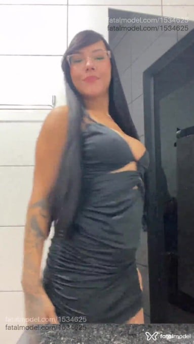 Acompanhante mulher morena (o) de olhos pretos em Querência Acompanhante mulher morena (o) de olhos pretos em Querência - Gaby