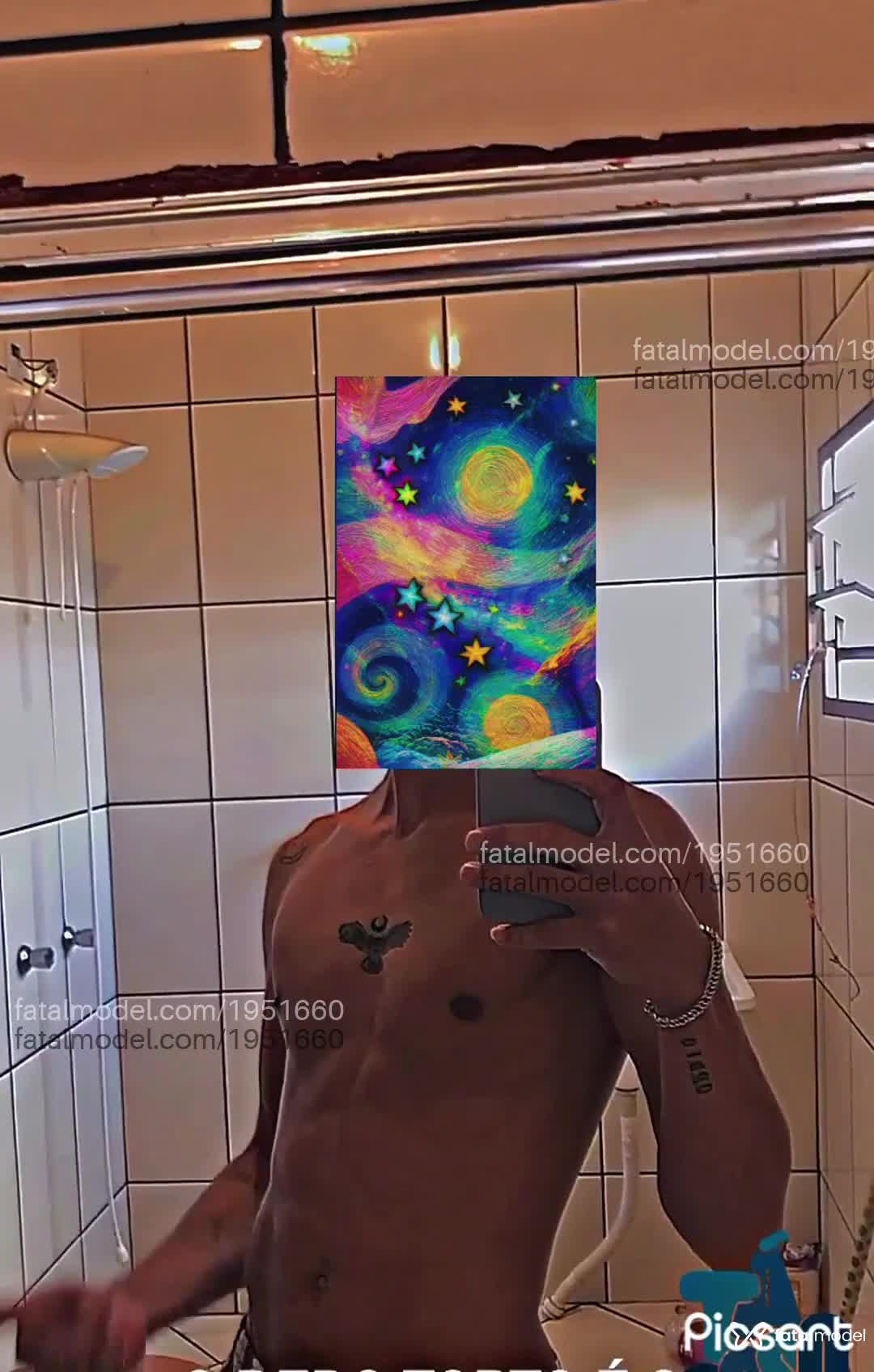 Acompanhante homem morena (o) de olhos castanhos - Moreninho Acompanhante homem morena (o) de olhos castanhos - Moreninho
